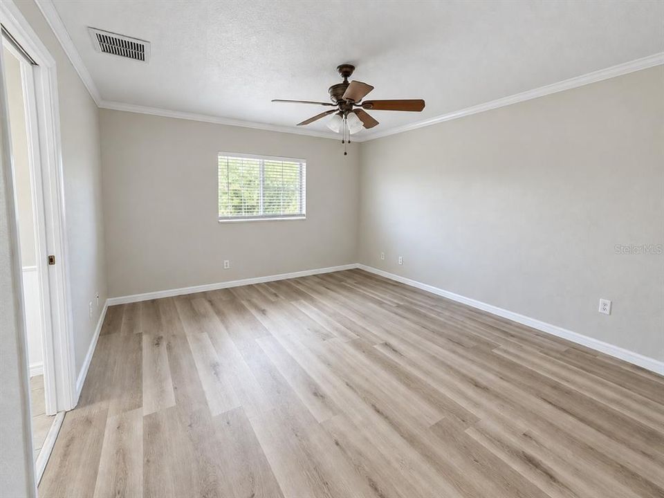 В аренду: $1,850 (3 спален, 2 ванн, 1562 Квадратных фут)
