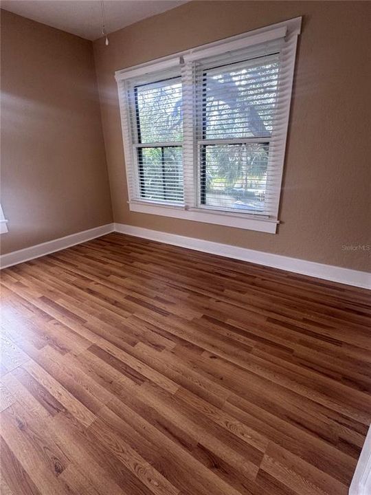 For Rent: $1,400 (1 beds, 1 baths, 528 Square Feet)