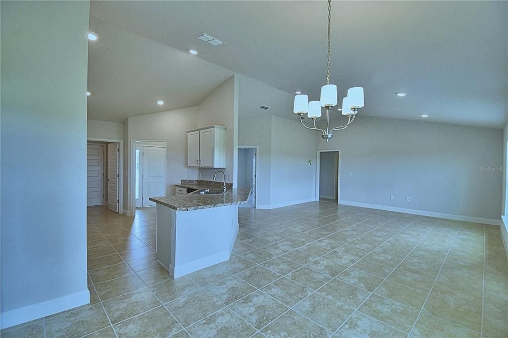 For Sale: $356,863 (4 beds, 2 baths, 1755 Square Feet)