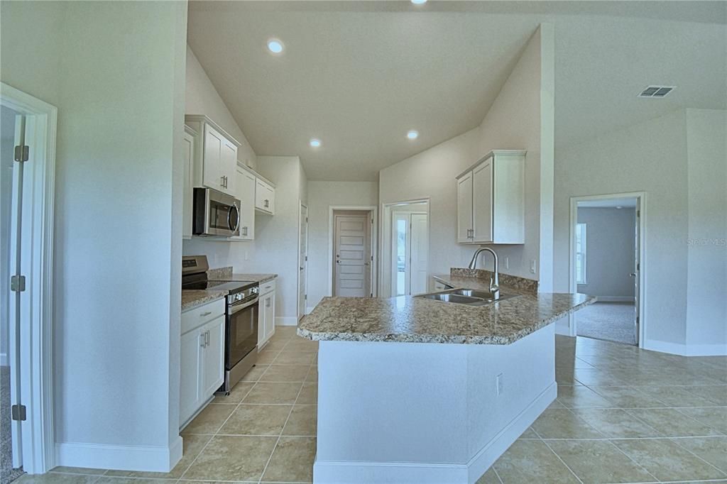 For Sale: $356,863 (4 beds, 2 baths, 1755 Square Feet)