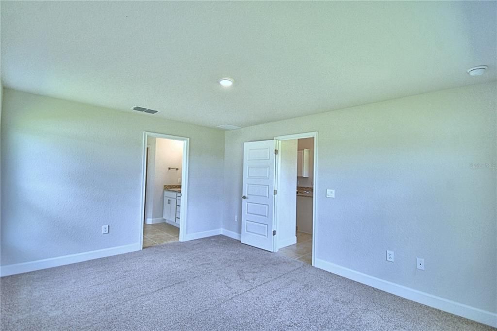 For Sale: $356,863 (4 beds, 2 baths, 1755 Square Feet)