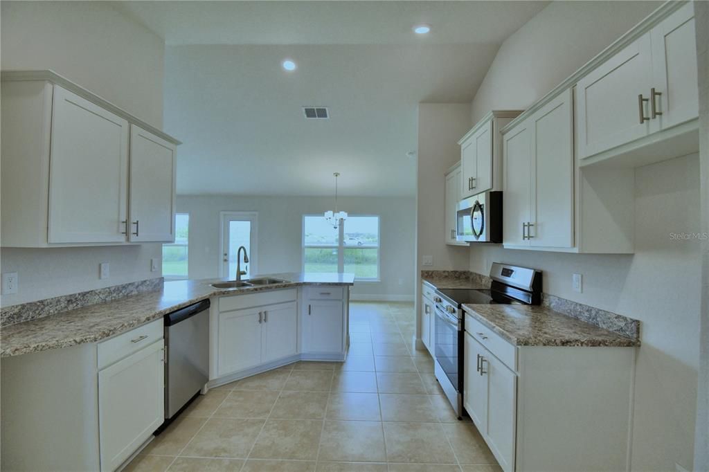 For Sale: $356,863 (4 beds, 2 baths, 1755 Square Feet)