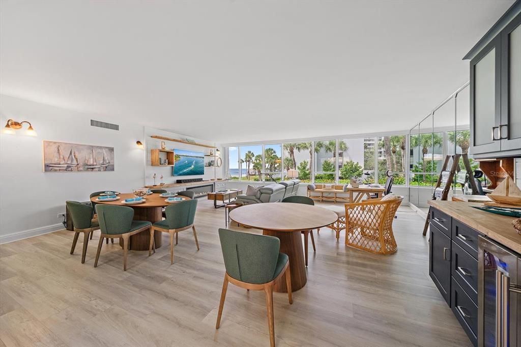 For Sale: $1,325,000 (2 beds, 2 baths, 1492 Square Feet)