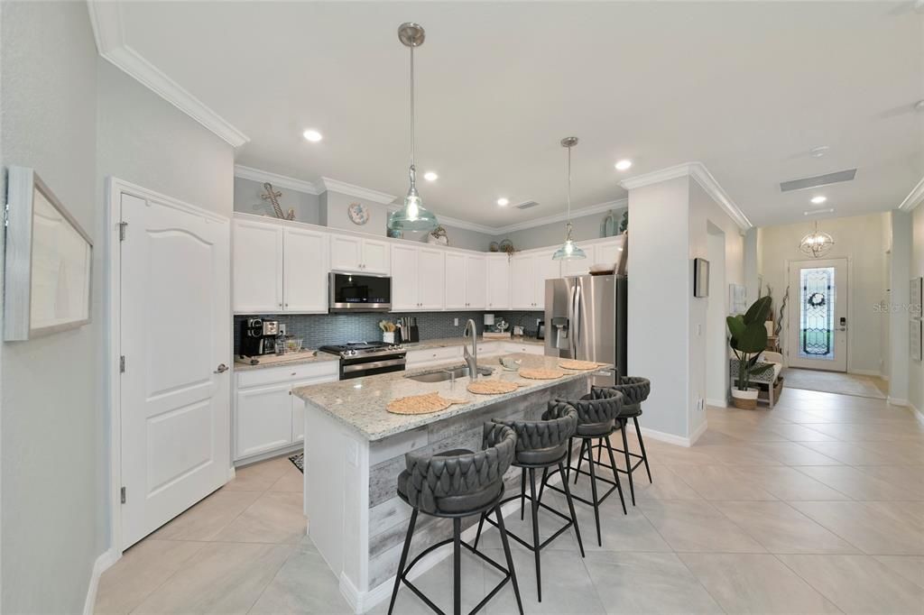For Sale: $574,999 (4 beds, 3 baths, 2016 Square Feet)
