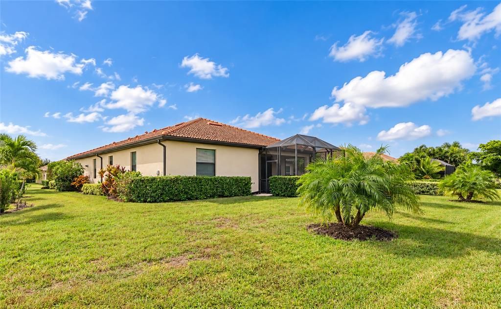 For Sale: $574,999 (4 beds, 3 baths, 2016 Square Feet)