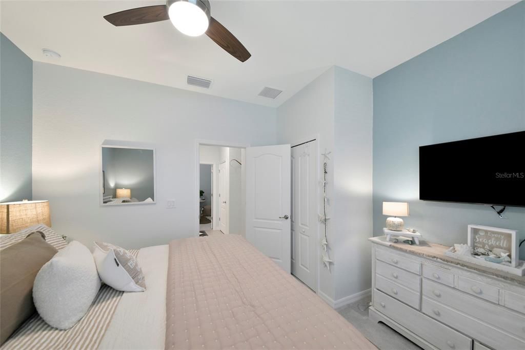 For Sale: $574,999 (4 beds, 3 baths, 2016 Square Feet)