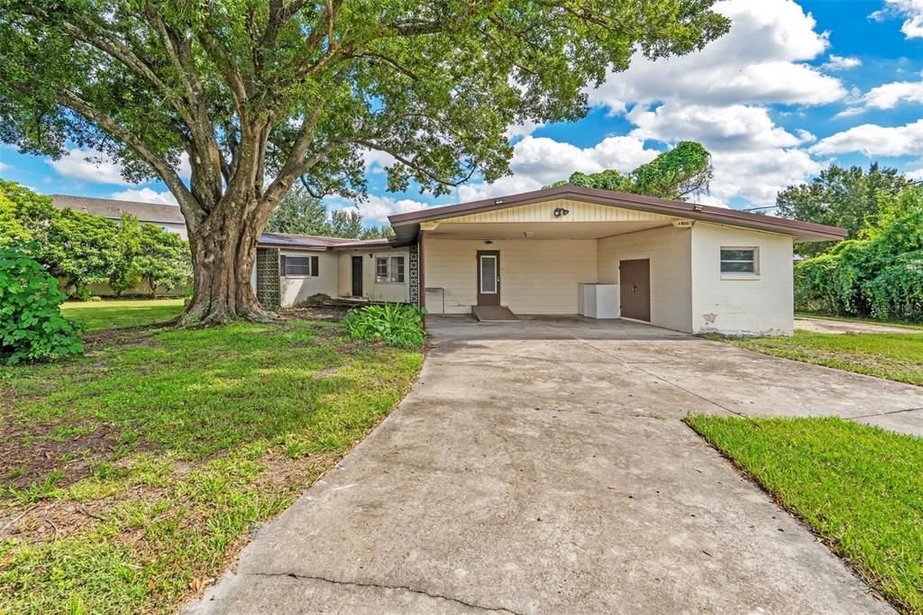 For Sale: $450,000 (2 beds, 2 baths, 1406 Square Feet)