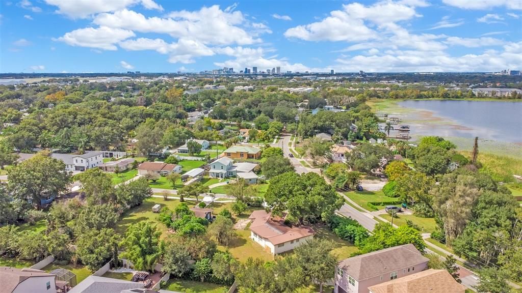 For Sale: $450,000 (2 beds, 2 baths, 1406 Square Feet)