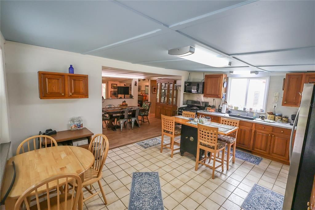 En Venta: $339,900 (2 camas, 2 baños, 672 Pies cuadrados)