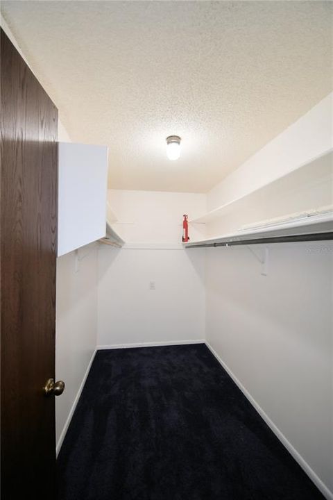 For Sale: $335,000 (3 beds, 2 baths, 2148 Square Feet)