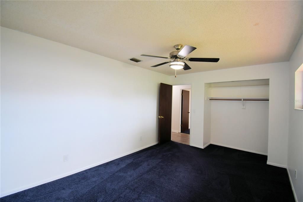 For Sale: $335,000 (3 beds, 2 baths, 2148 Square Feet)