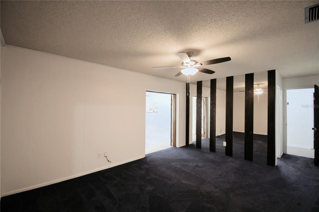 For Sale: $335,000 (3 beds, 2 baths, 2148 Square Feet)