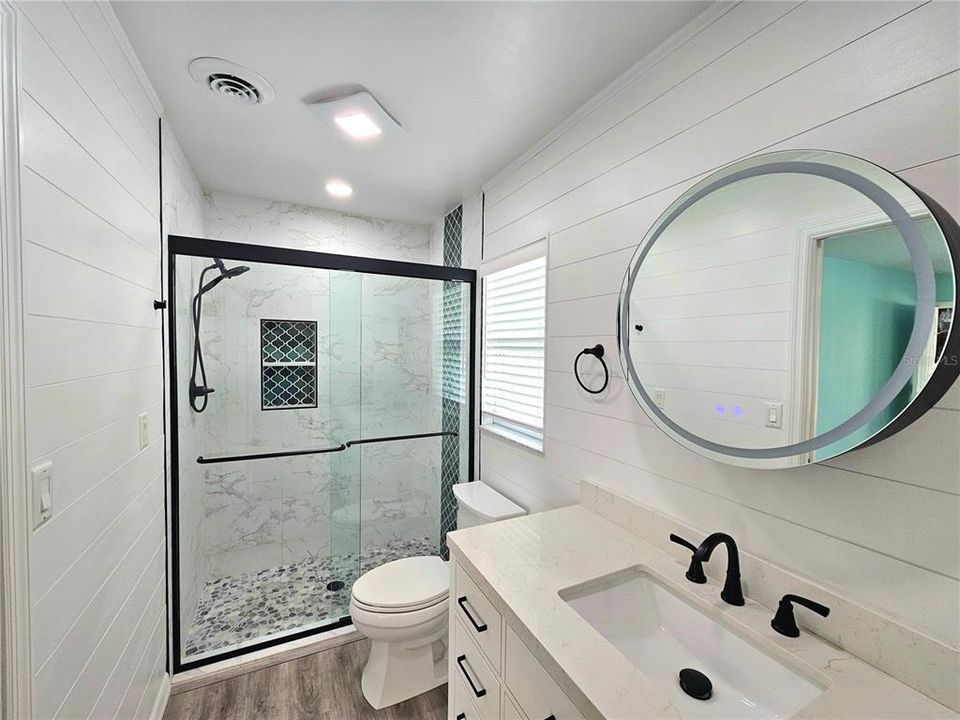 For Sale: $282,000 (2 beds, 2 baths, 1142 Square Feet)