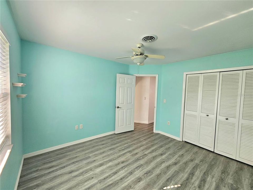 For Sale: $282,000 (2 beds, 2 baths, 1142 Square Feet)