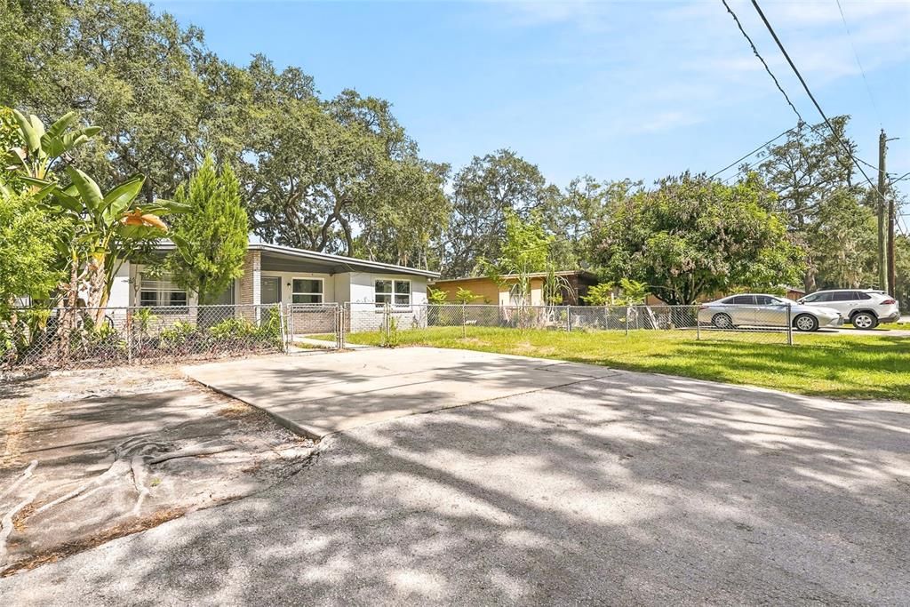 For Sale: $519,999 (0 beds, 0 baths, 1571 Square Feet)