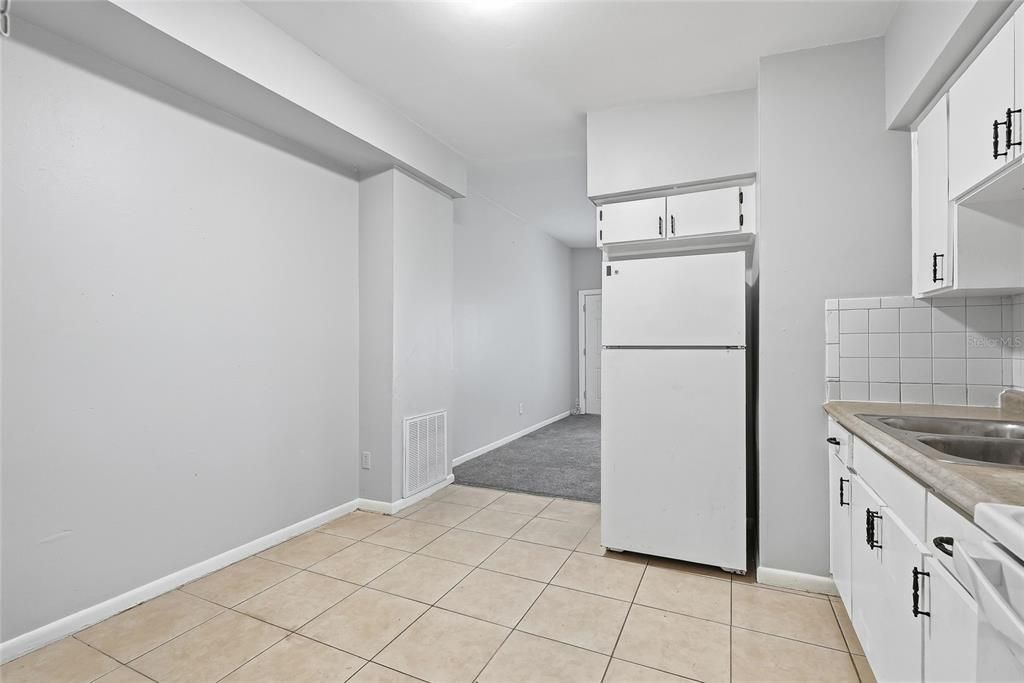 For Sale: $519,999 (0 beds, 0 baths, 1571 Square Feet)