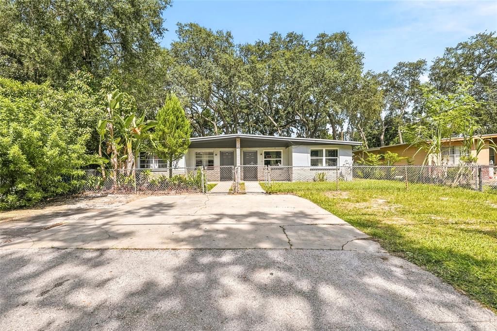 For Sale: $519,999 (0 beds, 0 baths, 1571 Square Feet)