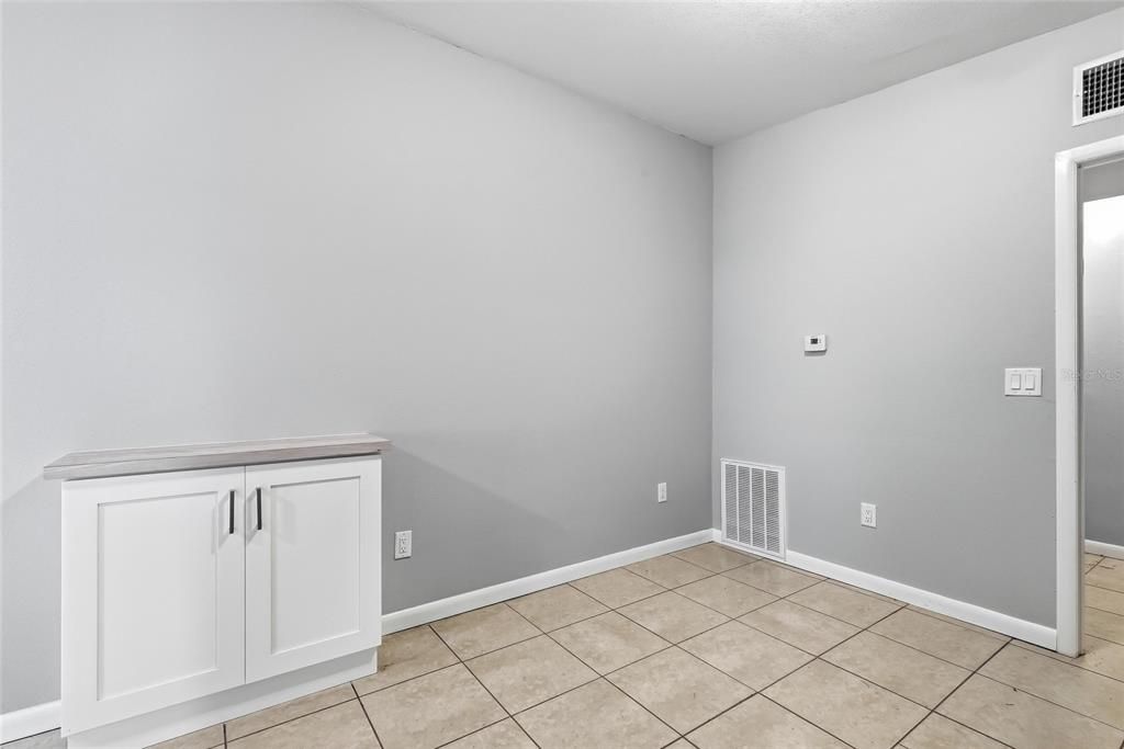 For Sale: $519,999 (0 beds, 0 baths, 1571 Square Feet)