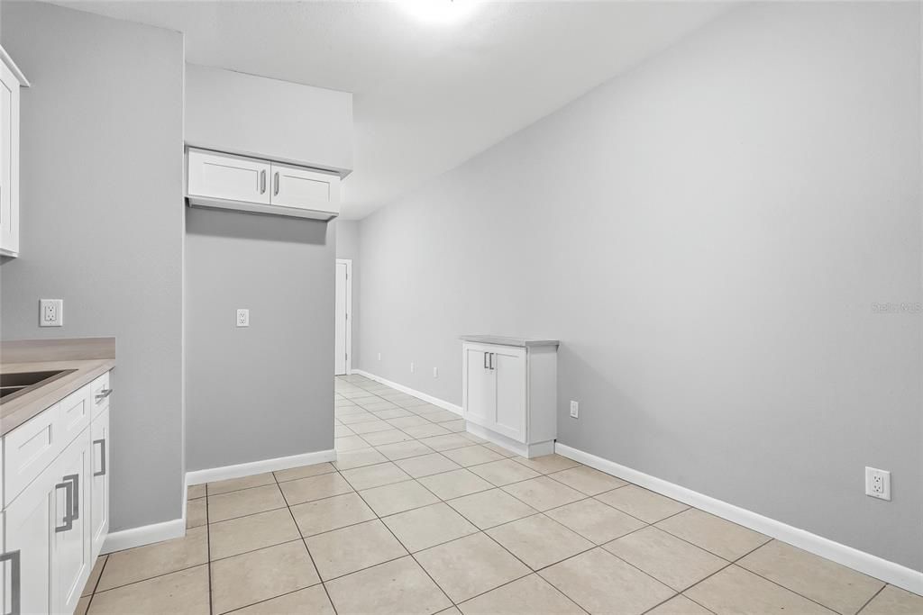 For Sale: $519,999 (0 beds, 0 baths, 1571 Square Feet)