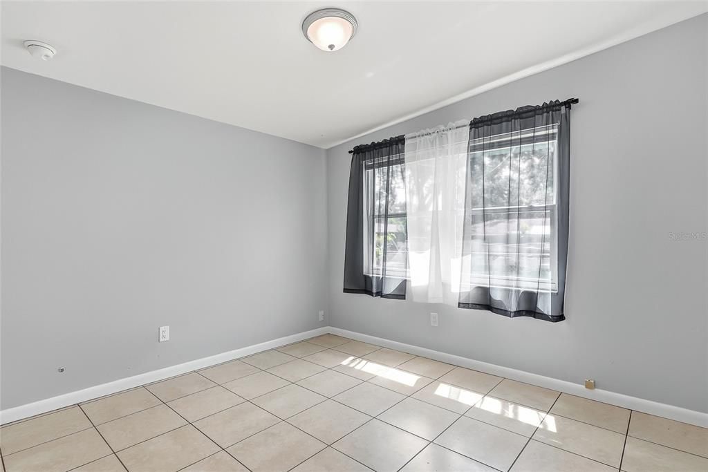 For Sale: $519,999 (0 beds, 0 baths, 1571 Square Feet)