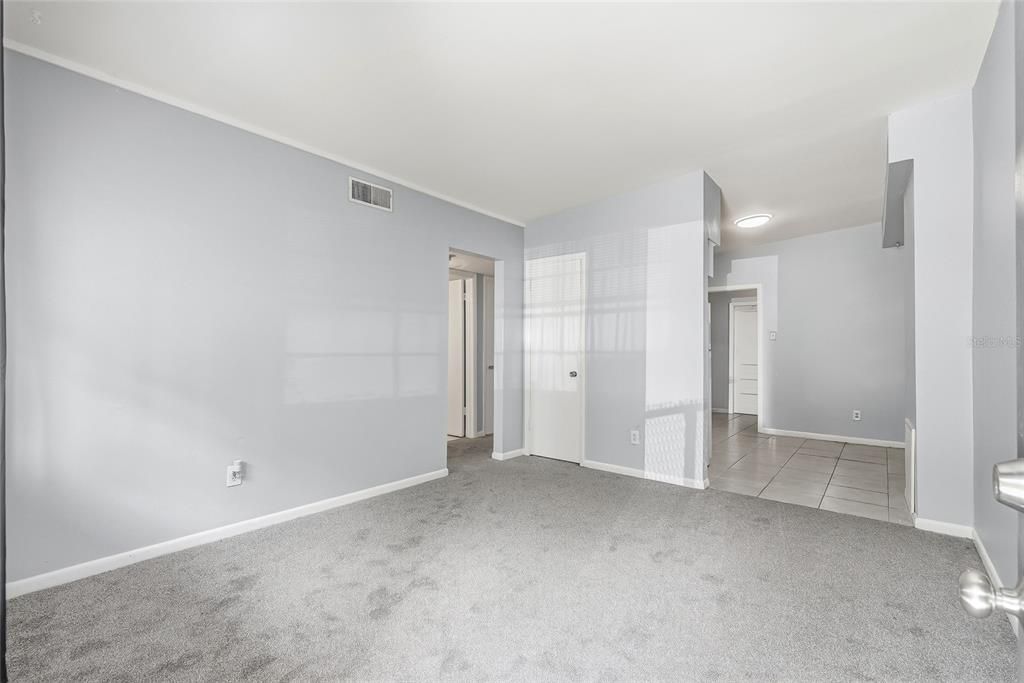 For Sale: $519,999 (0 beds, 0 baths, 1571 Square Feet)