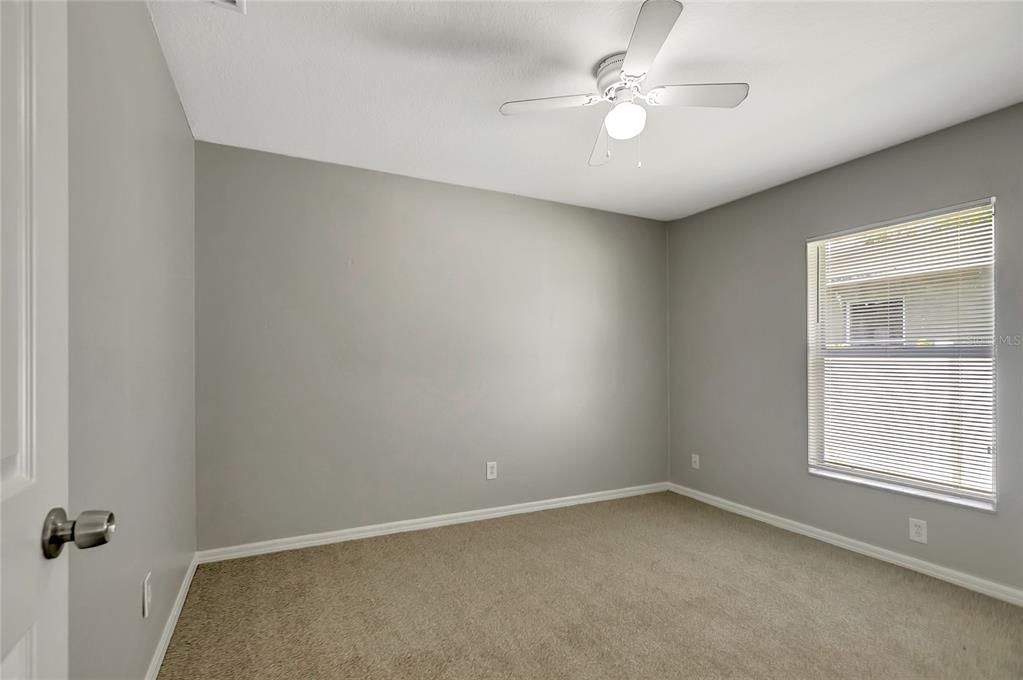 For Sale: $279,900 (3 beds, 2 baths, 1200 Square Feet)