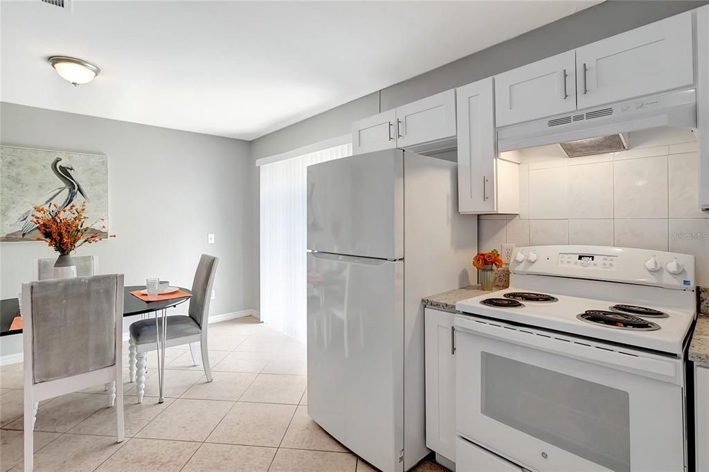 For Sale: $279,900 (3 beds, 2 baths, 1200 Square Feet)