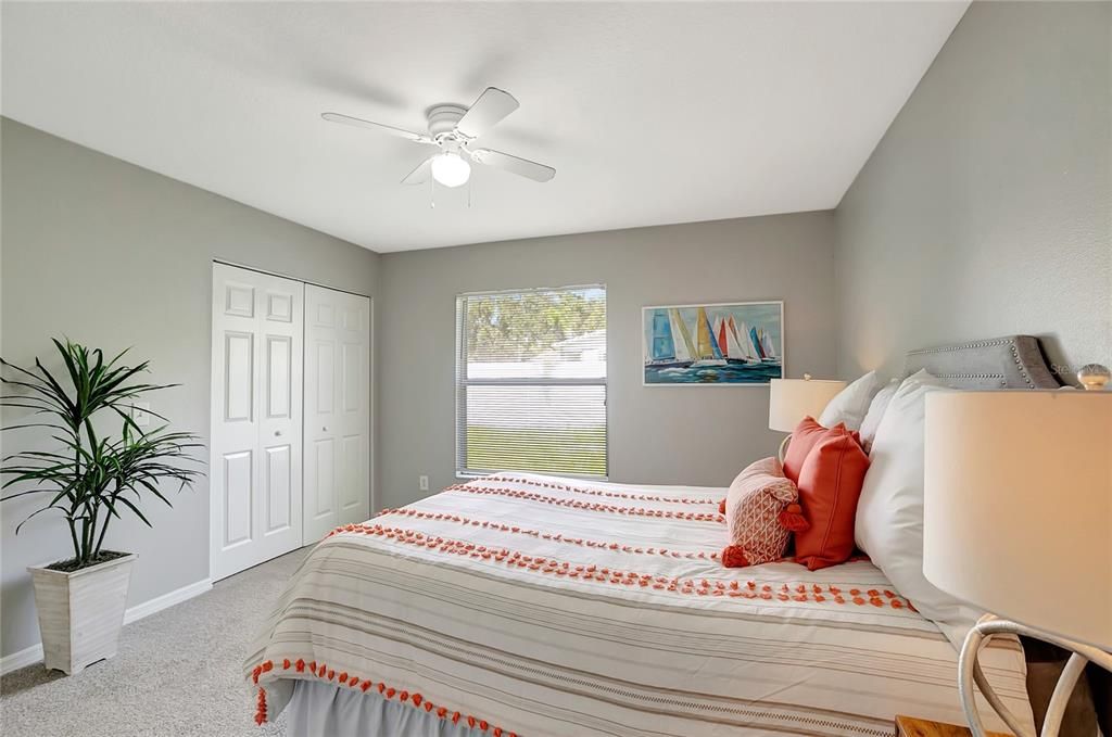 For Sale: $279,900 (3 beds, 2 baths, 1200 Square Feet)