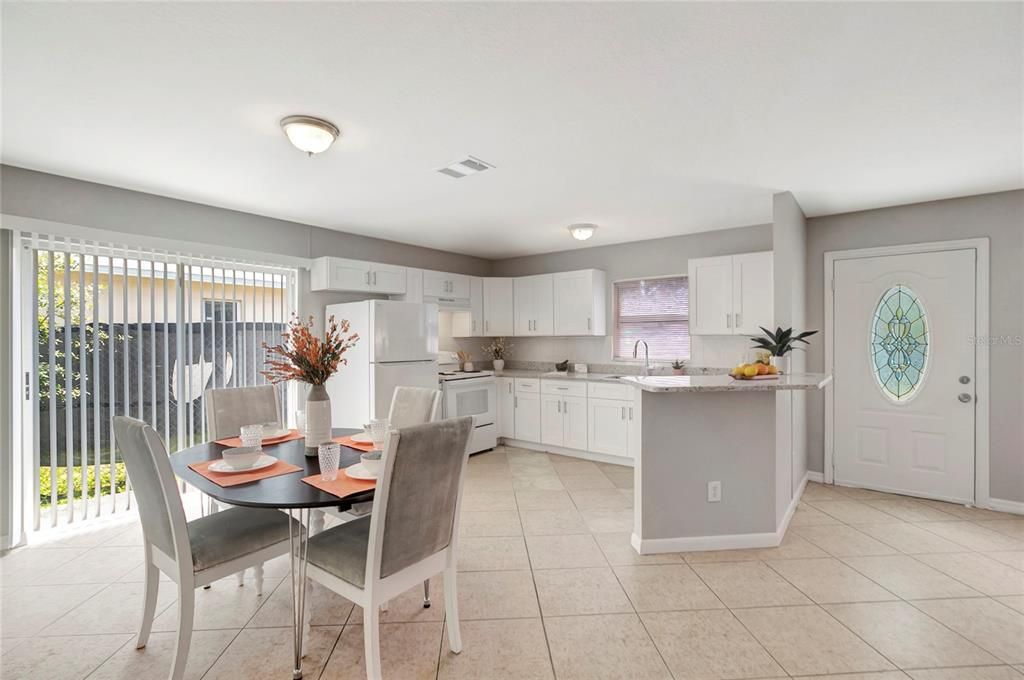For Sale: $279,900 (3 beds, 2 baths, 1200 Square Feet)