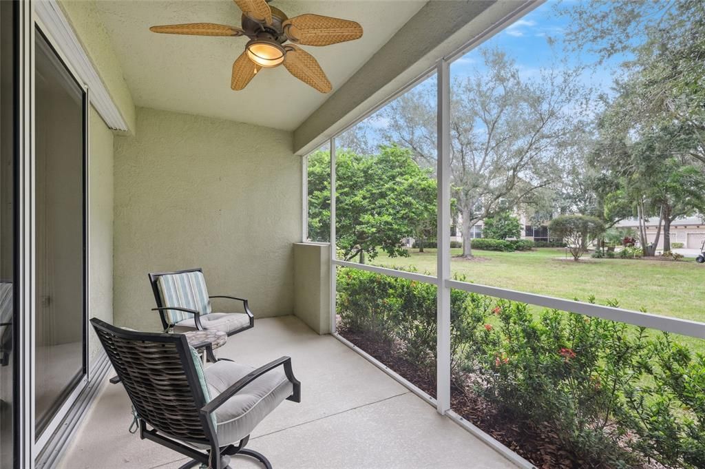 На продажу: $420,000 (2 спален, 2 ванн, 1804 Квадратных фут)