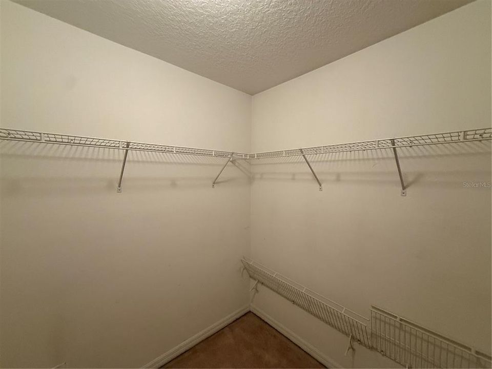 В аренду: $1,950 (4 спален, 2 ванн, 2119 Квадратных фут)