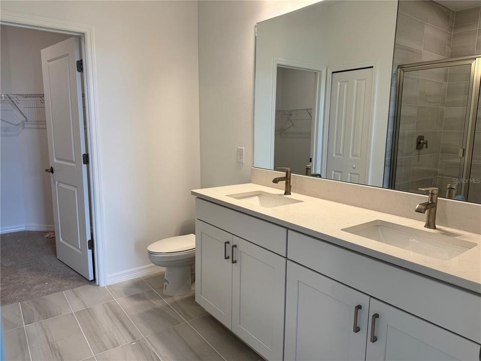 For Sale: $469,999 (4 beds, 3 baths, 2628 Square Feet)