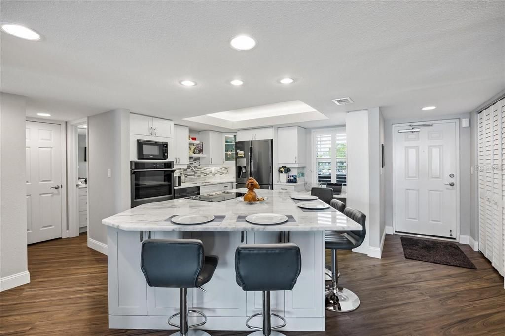 For Rent: $2,900 (2 beds, 2 baths, 1700 Square Feet)