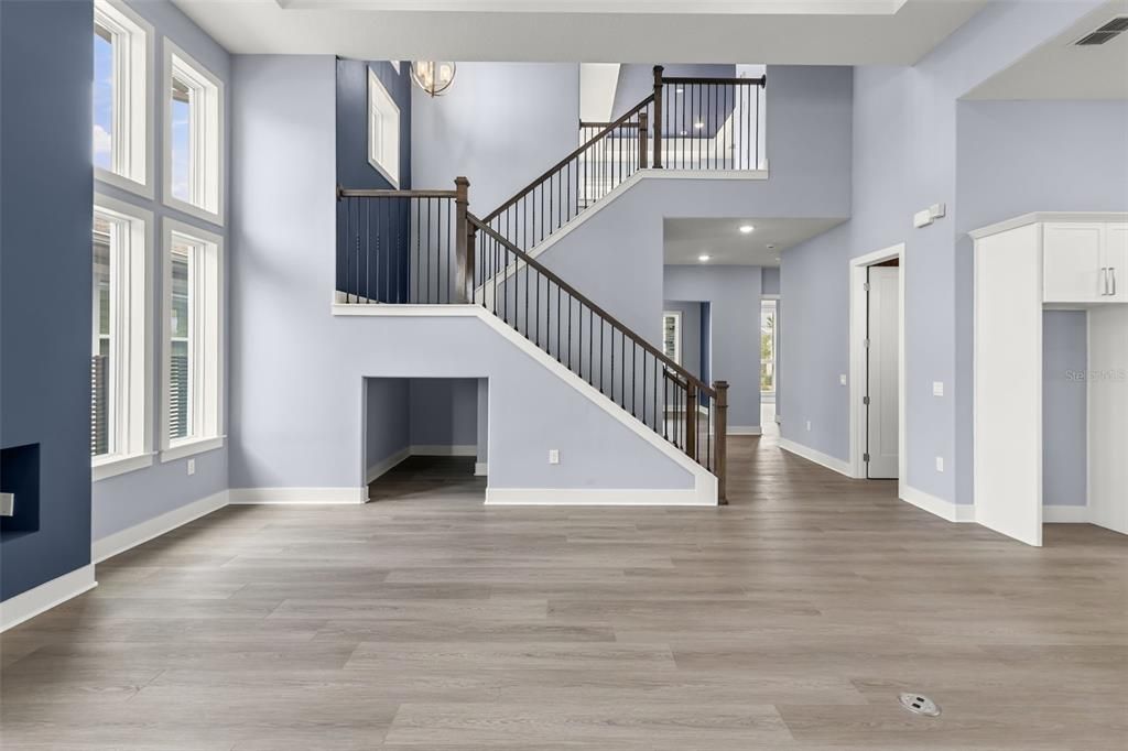 For Sale: $1,390,000 (5 beds, 4 baths, 3846 Square Feet)