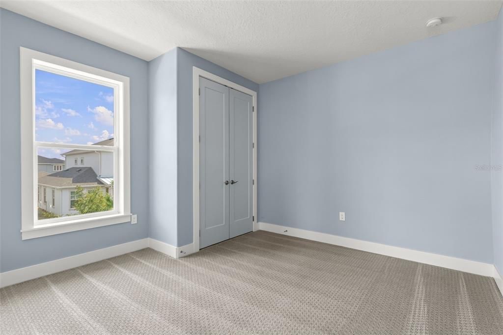 For Sale: $1,390,000 (5 beds, 4 baths, 3846 Square Feet)