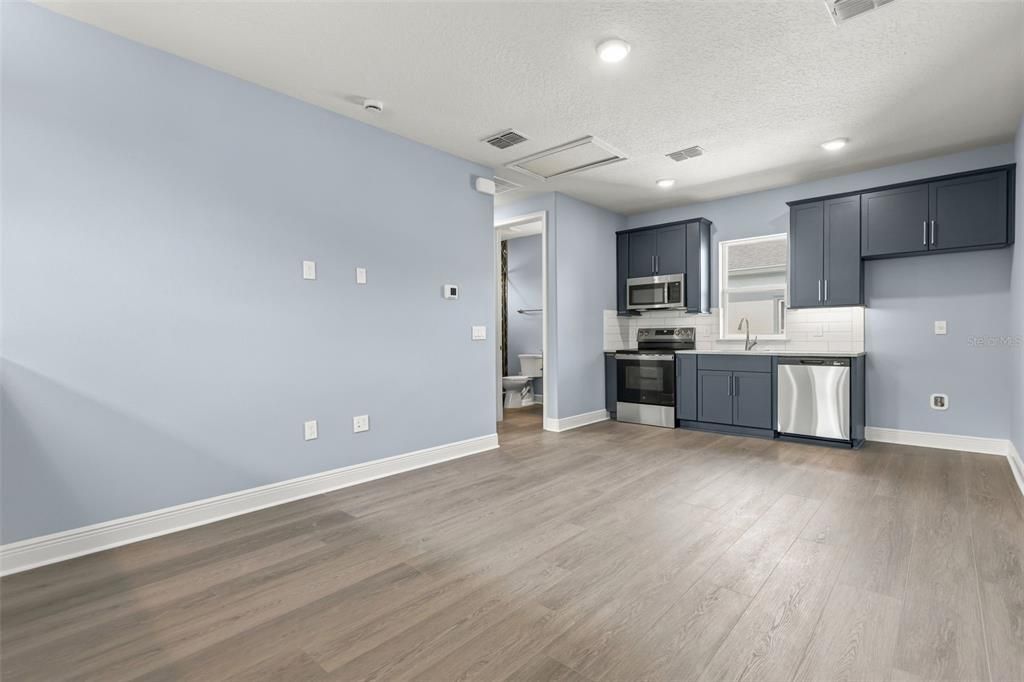 For Sale: $1,390,000 (5 beds, 4 baths, 3846 Square Feet)
