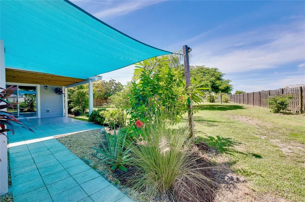 For Sale: $249,500 (2 beds, 2 baths, 1245 Square Feet)