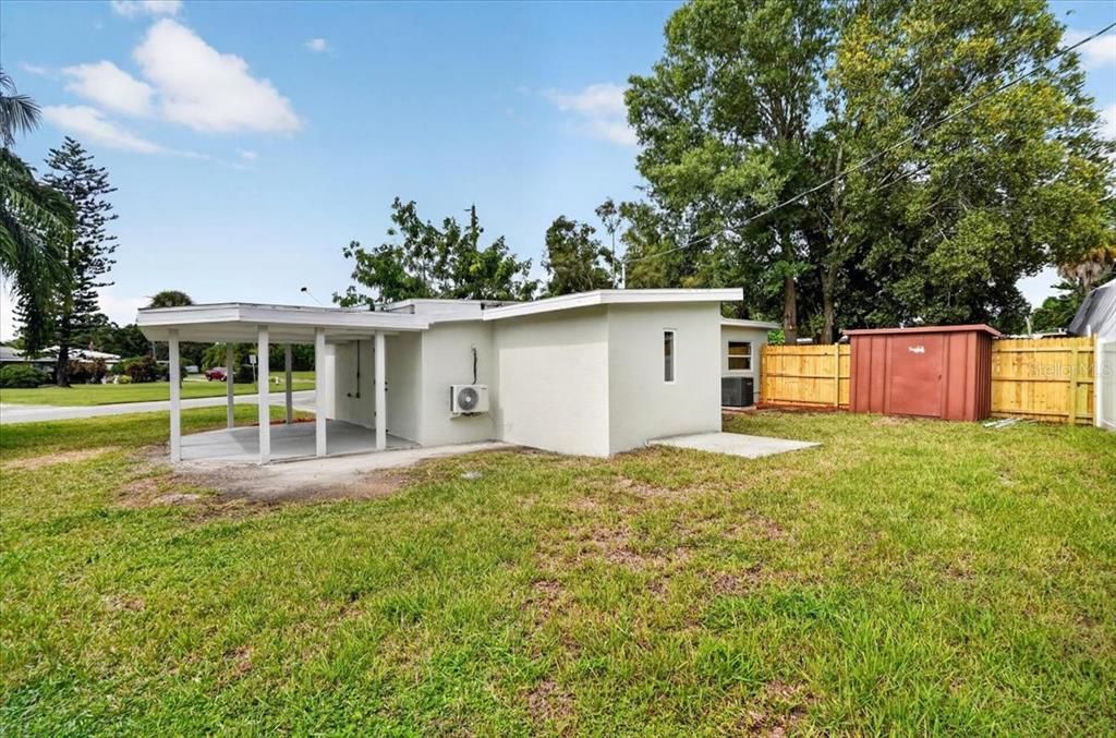 For Sale: $354,900 (2 beds, 1 baths, 1031 Square Feet)