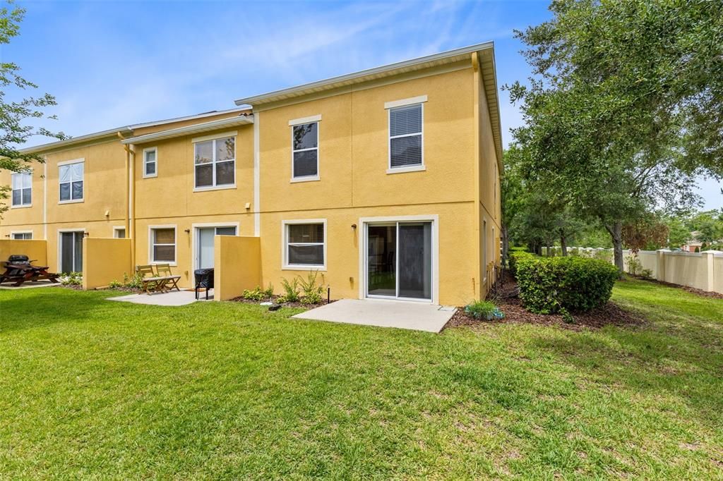 For Sale: $339,900 (3 beds, 3 baths, 1828 Square Feet)