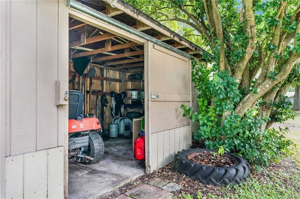 For Sale: $315,000 (2 beds, 2 baths, 2014 Square Feet)