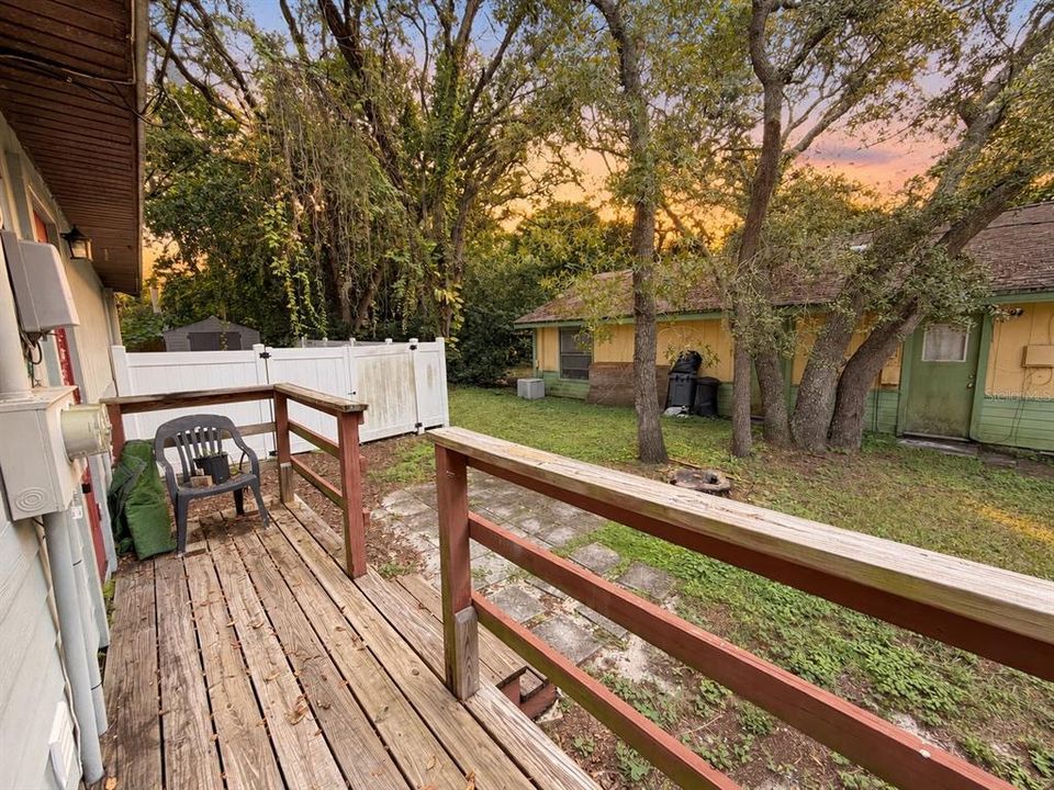 For Rent: $1,450 (2 beds, 1 baths, 728 Square Feet)