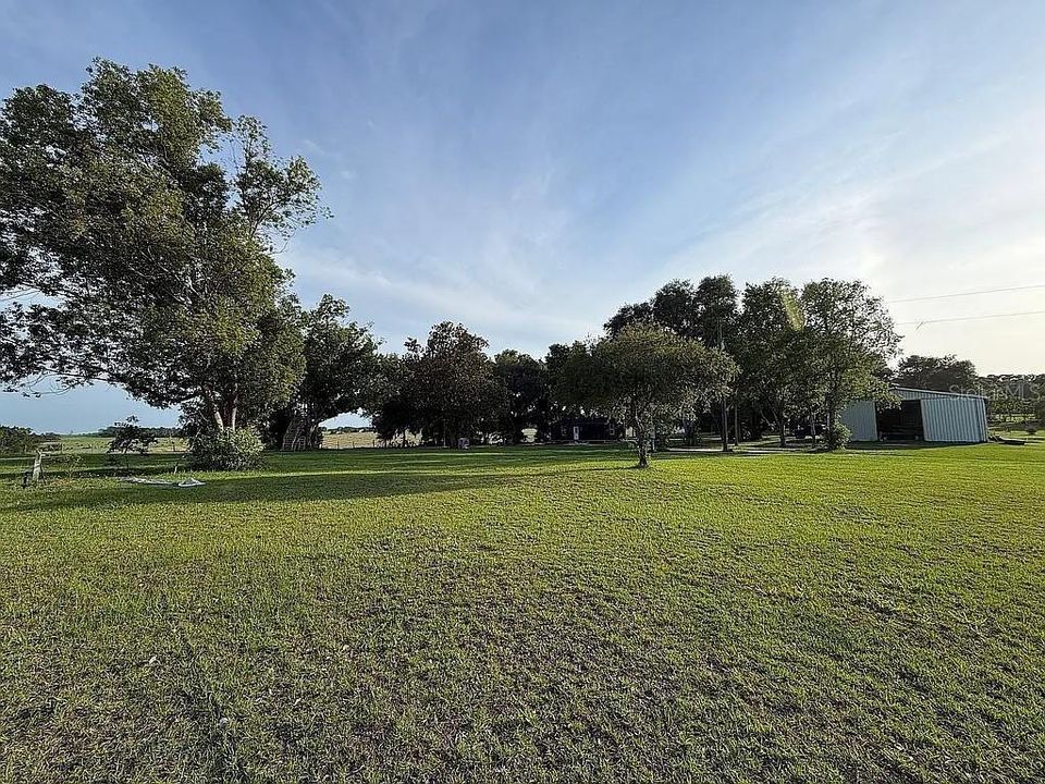 For Sale: $498,000 (2 beds, 1 baths, 644 Square Feet)