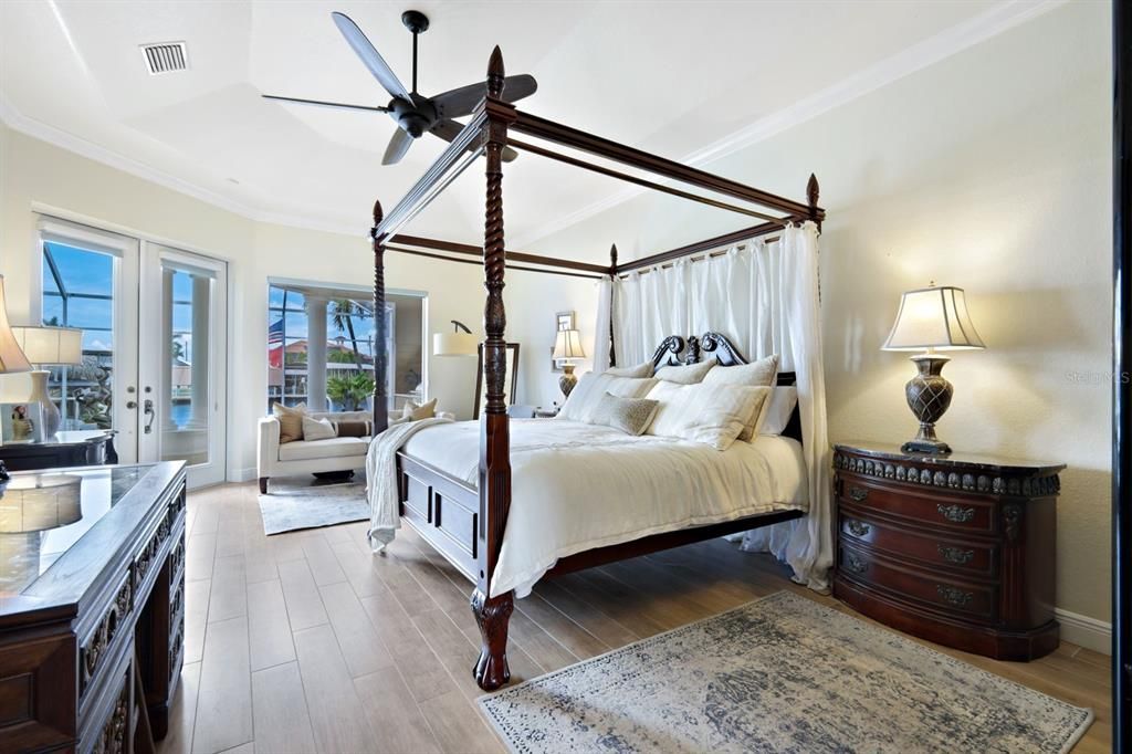 For Sale: $1,450,000 (4 beds, 3 baths, 2559 Square Feet)