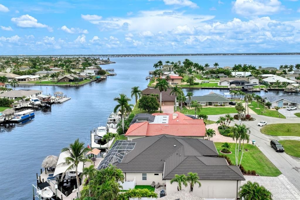 For Sale: $1,450,000 (4 beds, 3 baths, 2559 Square Feet)