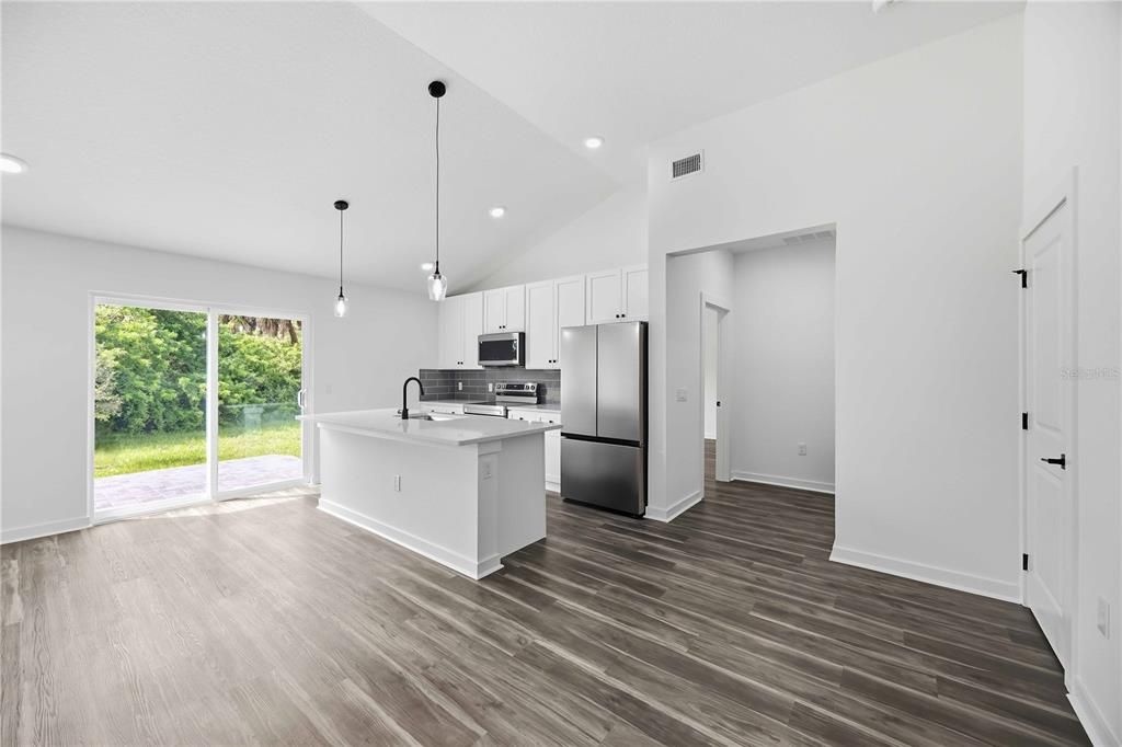 En Venta: $299,900 (3 camas, 2 baños, 1620 Pies cuadrados)