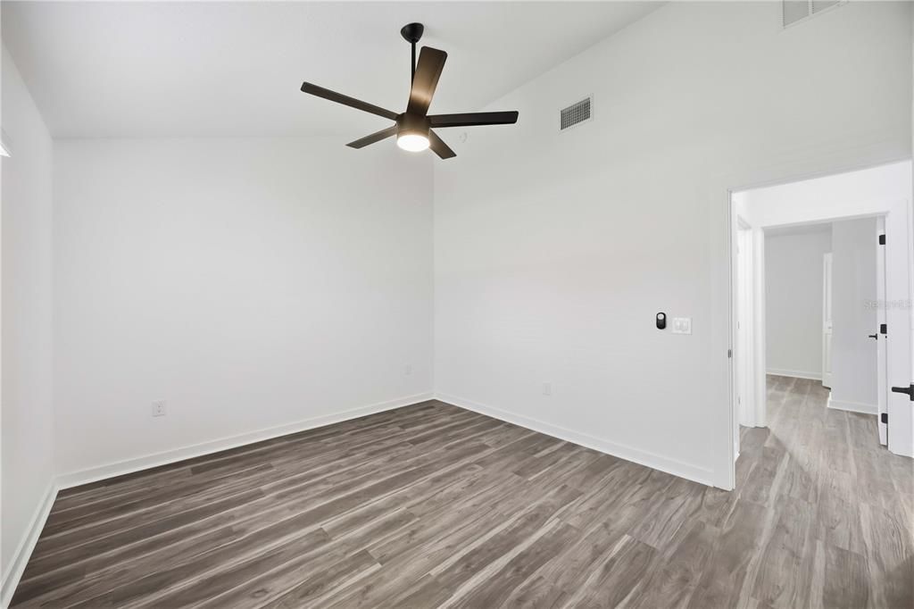 En Venta: $299,900 (3 camas, 2 baños, 1620 Pies cuadrados)