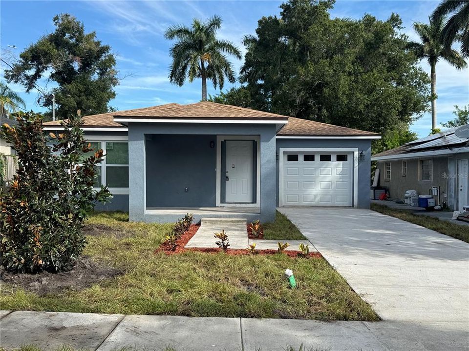 For Sale: $275,000 (3 beds, 2 baths, 1332 Square Feet)