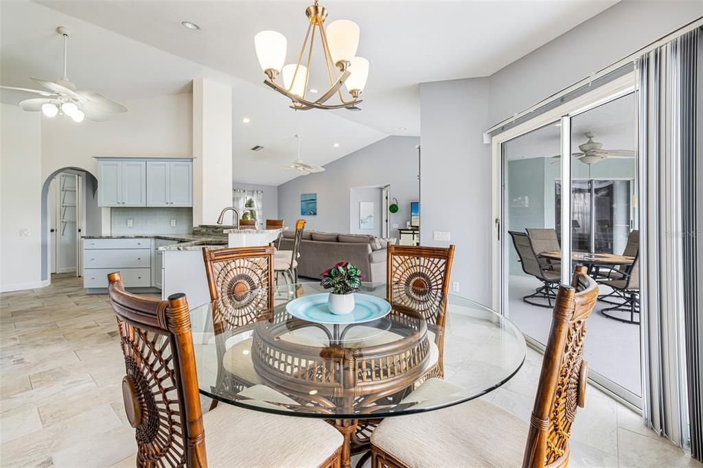 En Venta: $459,000 (3 camas, 2 baños, 1869 Pies cuadrados)