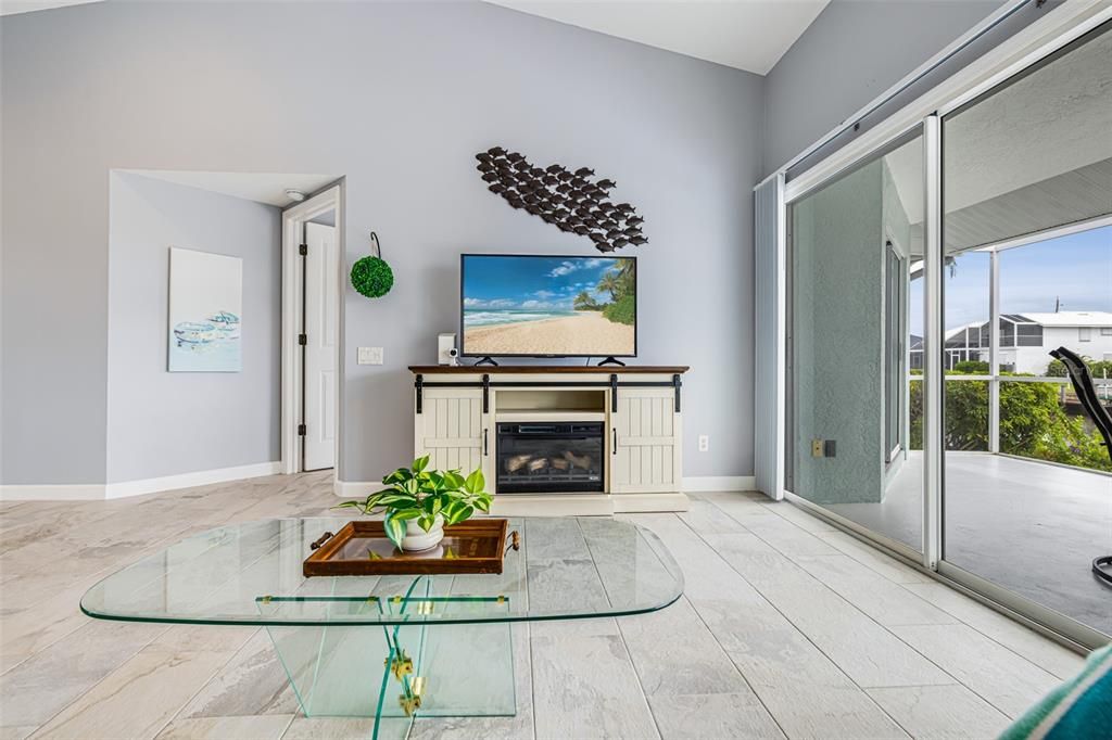 En Venta: $459,000 (3 camas, 2 baños, 1869 Pies cuadrados)