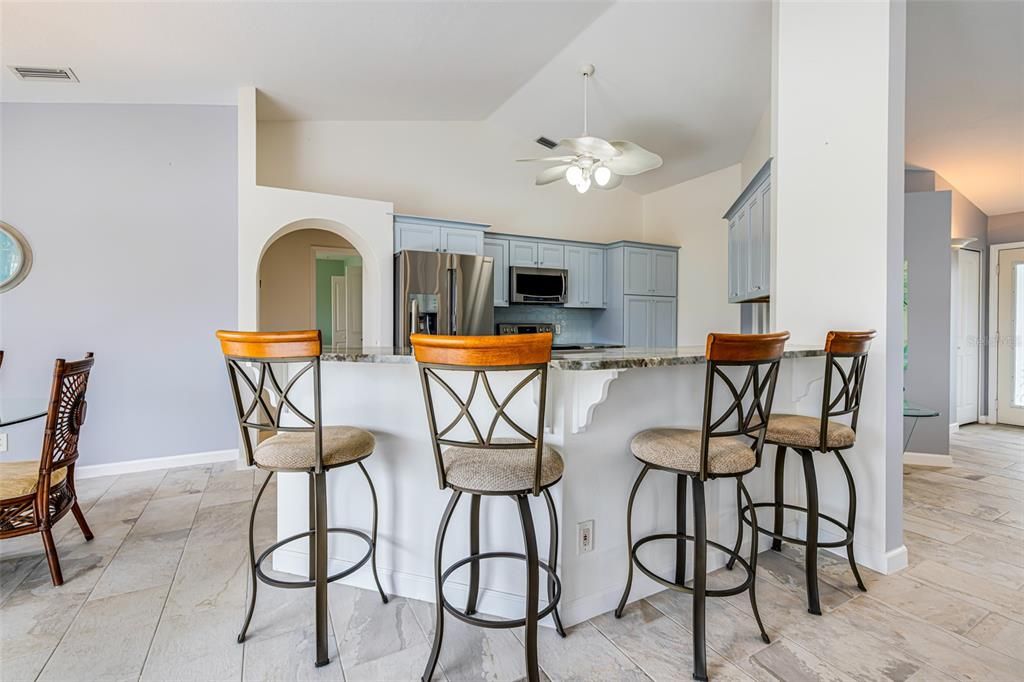 En Venta: $459,000 (3 camas, 2 baños, 1869 Pies cuadrados)